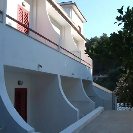 Piccolo Paradiso 3*