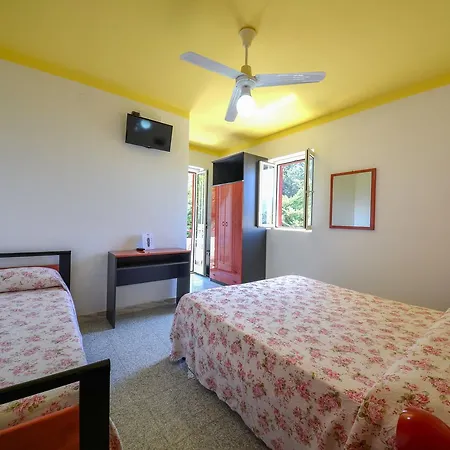 Piccolo Paradiso Hotel 3*