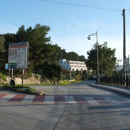 Hotell Piccolo Paradiso 3*