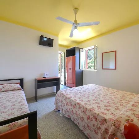 Piccolo Paradiso Hotell 3*