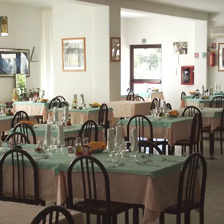 Otel Piccolo Paradiso 3*